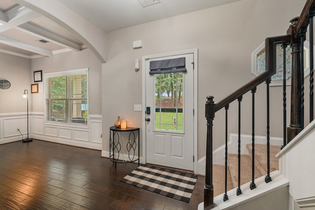 Storm door entry