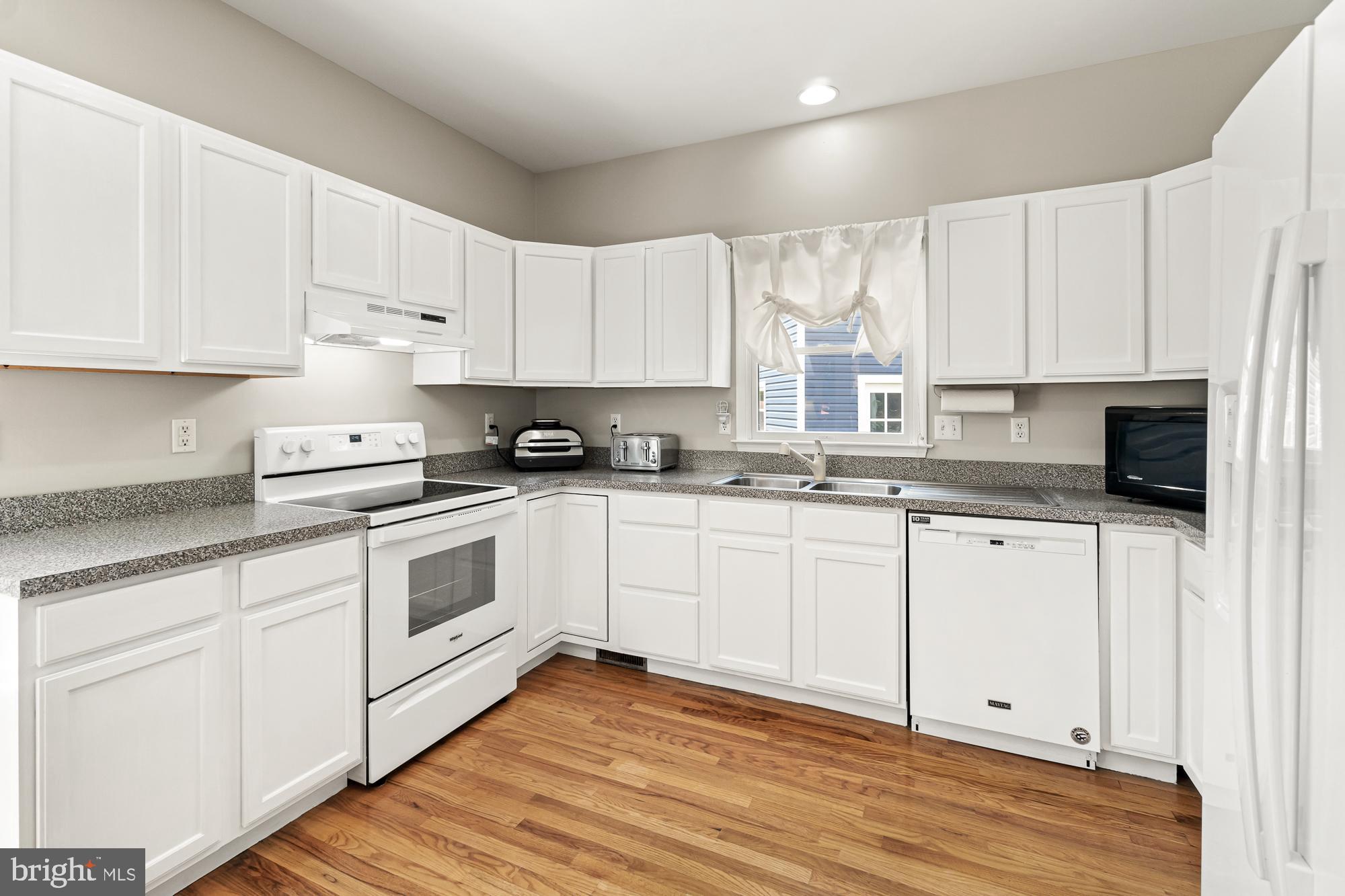 1245 Turkey Point Road Edgewater, MD 21037 - Photo 18 of 77