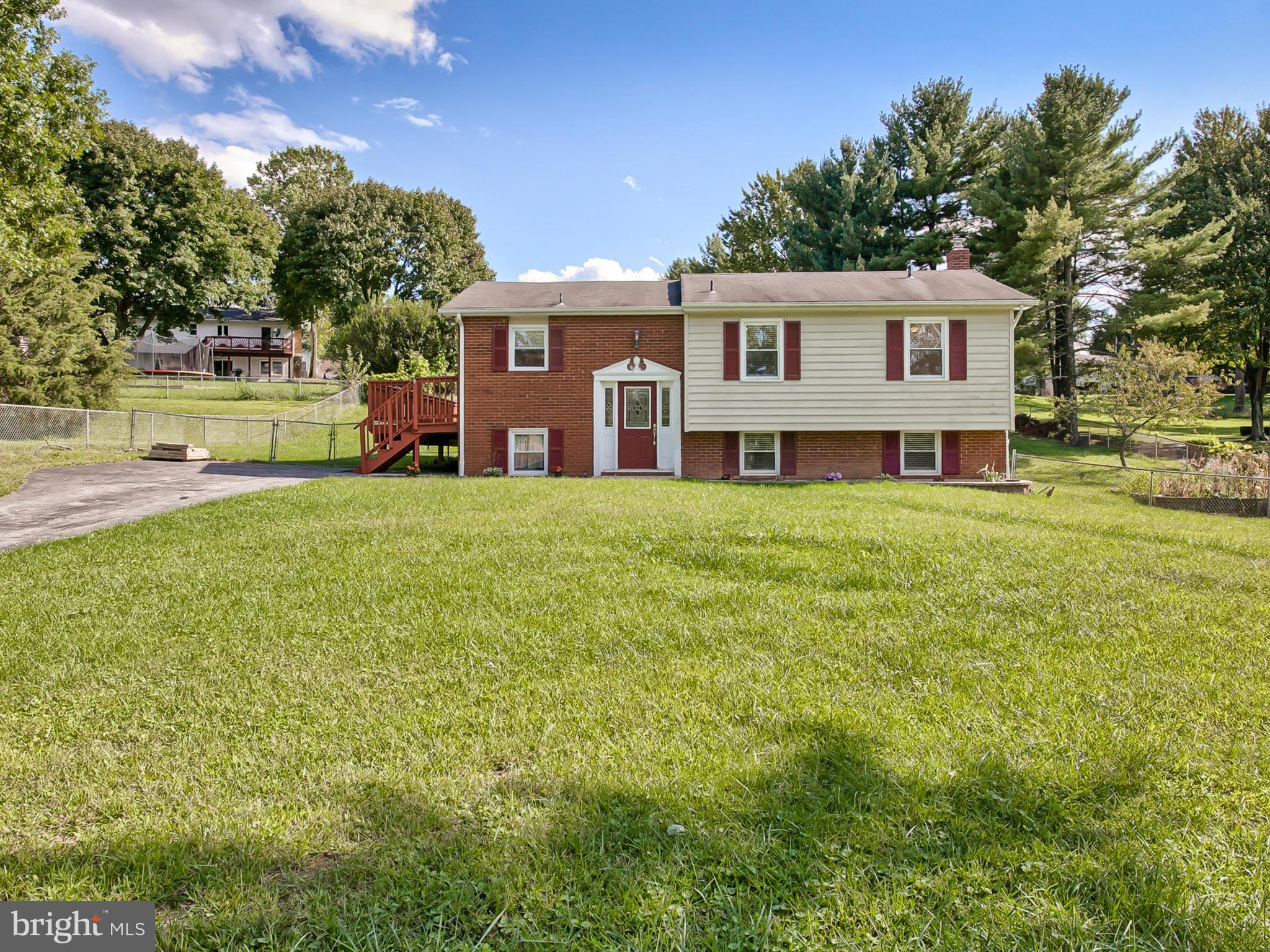 3012 Michael Road Mount Airy, MD 21771 - Photo 2 of 30 Exterior (Front)