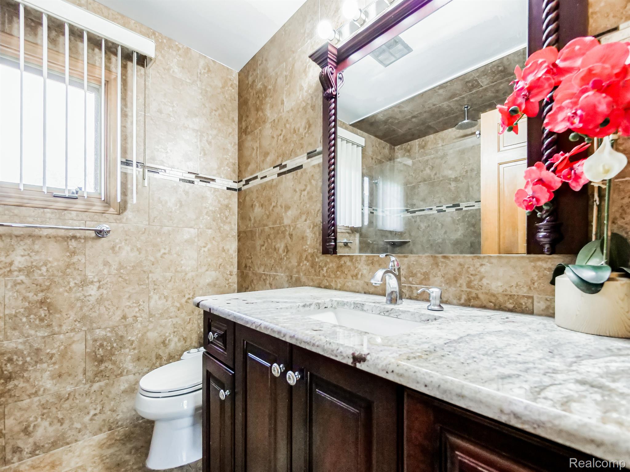 540 Buttercup Drive Rochester, MI 48307 - Photo 9 of 20 Gallery Image 9