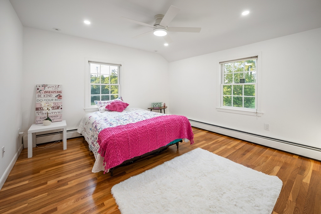 11 Lawndale Road Tyngsborough, MA 01879 - Photo 20 of 40