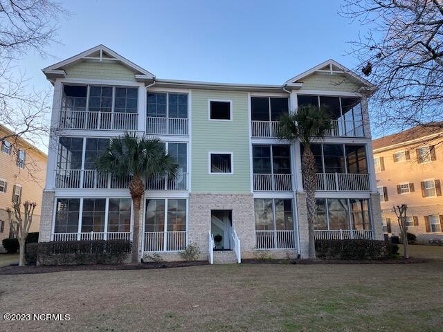 182 Clubhouse Road, Unit 2 Sunset Beach, NC 28468 - Photo 13 of 38 Lincoln condo back