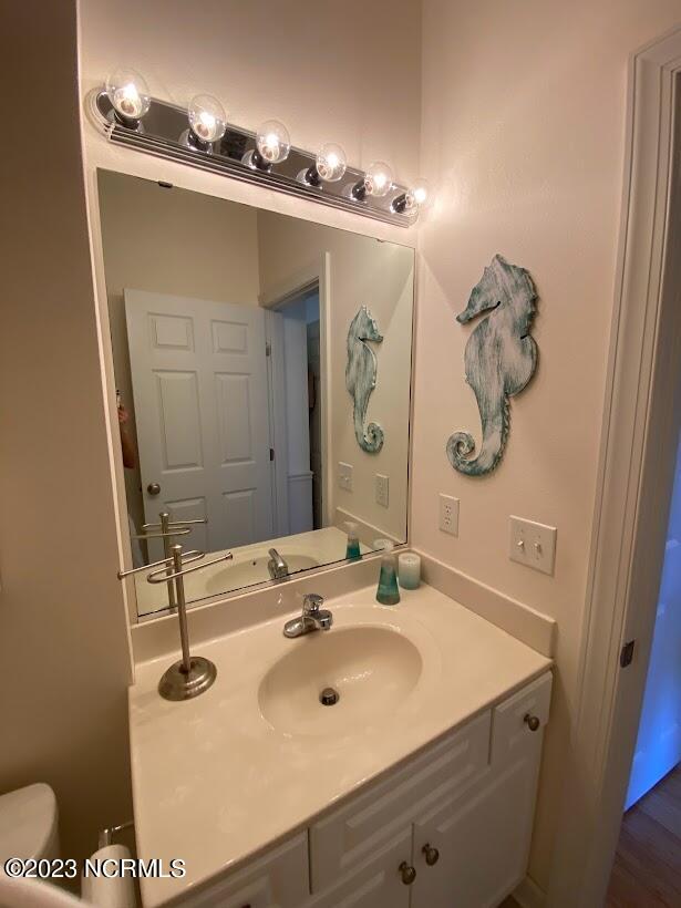 182 Clubhouse Road, Unit 2 Sunset Beach, NC 28468 - Photo 21 of 38 Lincoln Bathroom 2