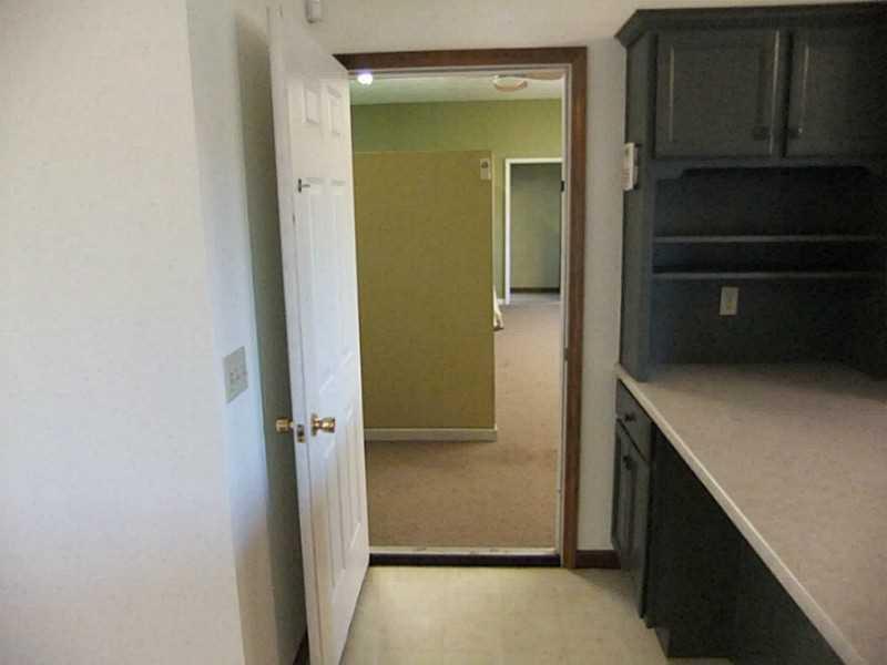 9736 Old Columbus Road South Vienna, OH 45369 - Photo 16 of 21