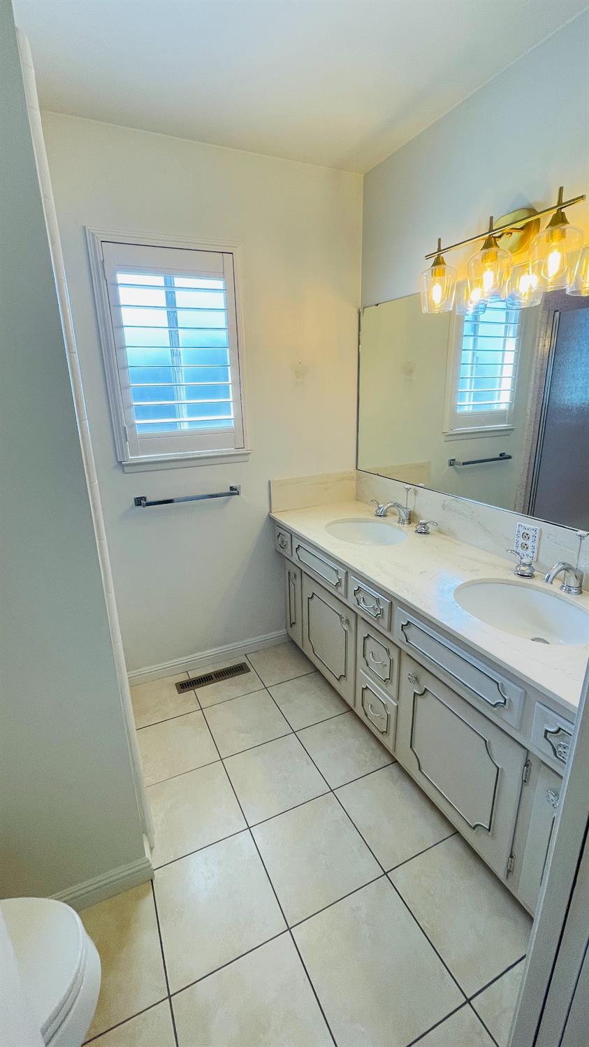 712 Leytonstone Avenue Modesto, CA 95355 - Photo 27 of 32