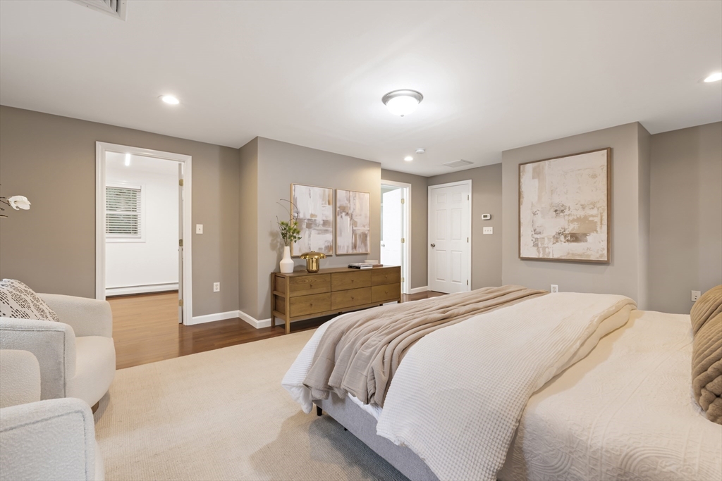 22 Bracebridge Road Newton, MA 02459 - Photo 15 of 39