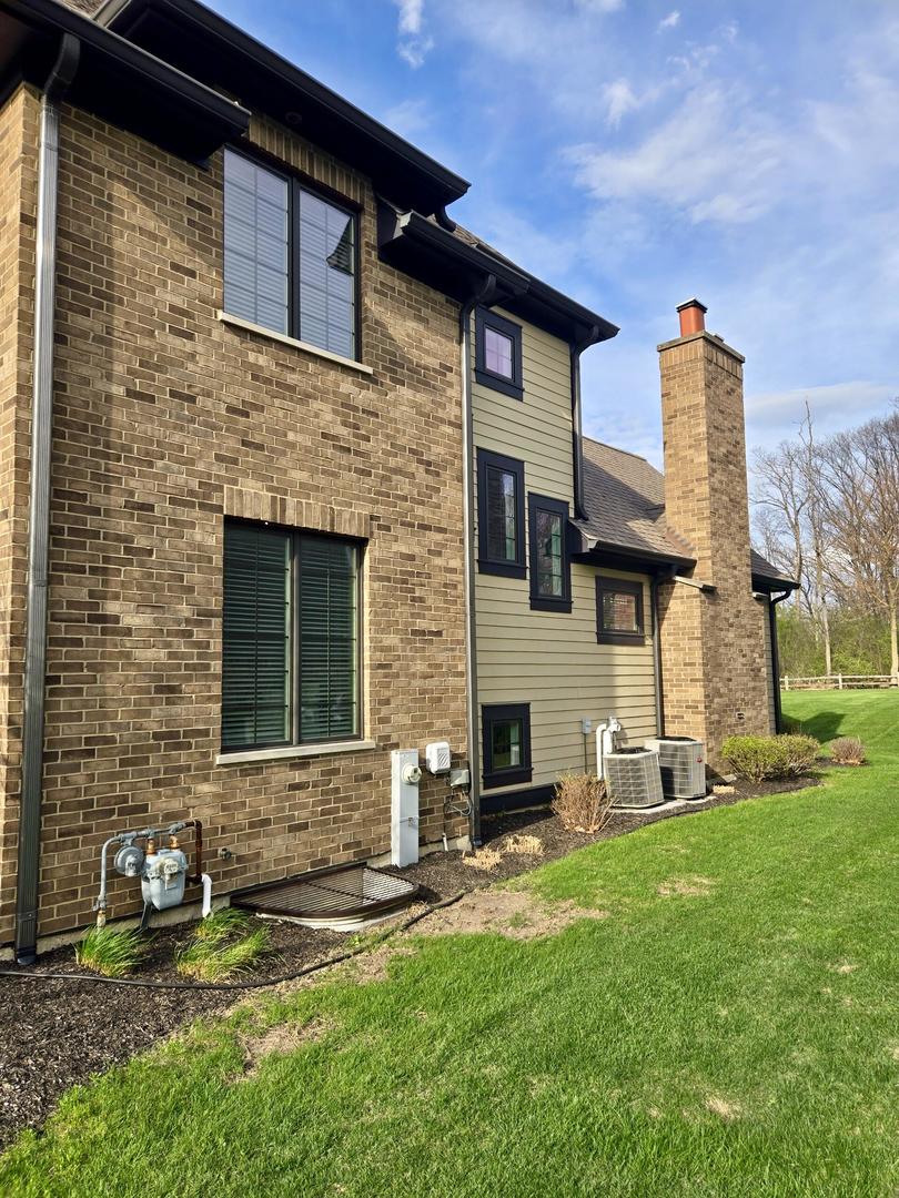6701 Sunset Avenue Countryside, IL 60525 - Photo 3 of 30
