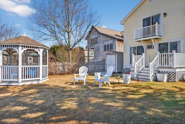 $699,000 | 18 Camp Ellis Avenue, Saco, ME 04072