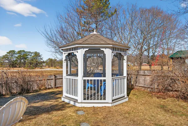 $699,000 | 18 Camp Ellis Avenue, Saco, ME 04072