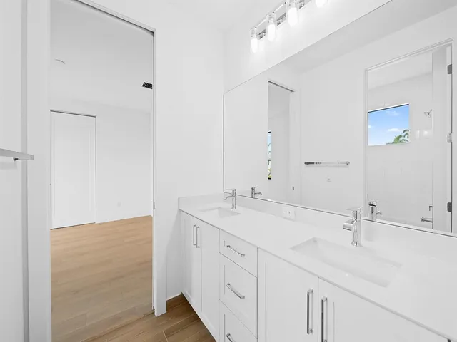 $7,900 | 1446 Southwest 23rd Street, Fort Lauderdale, FL 33315