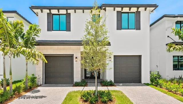 $7,900 | 1446 Southwest 23rd Street, Fort Lauderdale, FL 33315