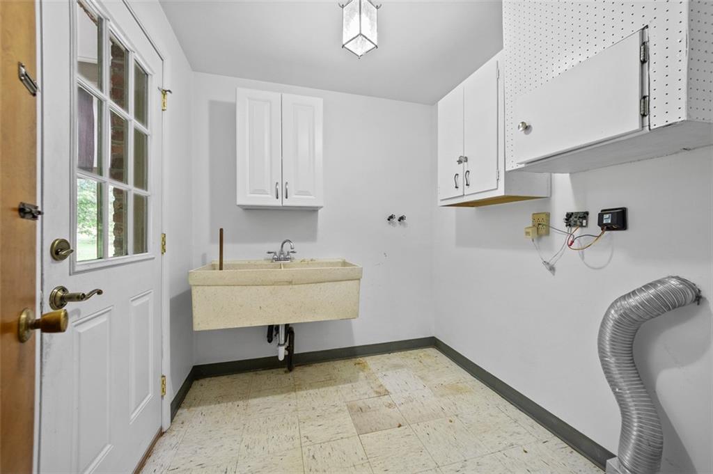 4032 Sardis Road Murrysville, PA 15668 - Photo 25 of 41 Gallery Image 25
