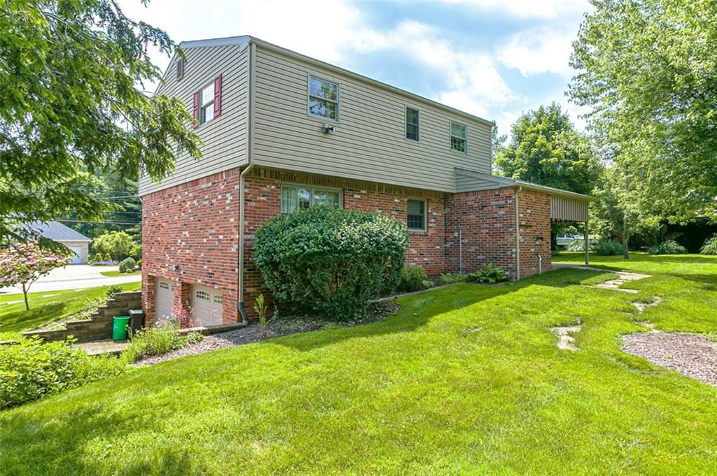 4032 Sardis Road Murrysville, PA 15668 - Photo 4 of 41 Gallery Image 4
