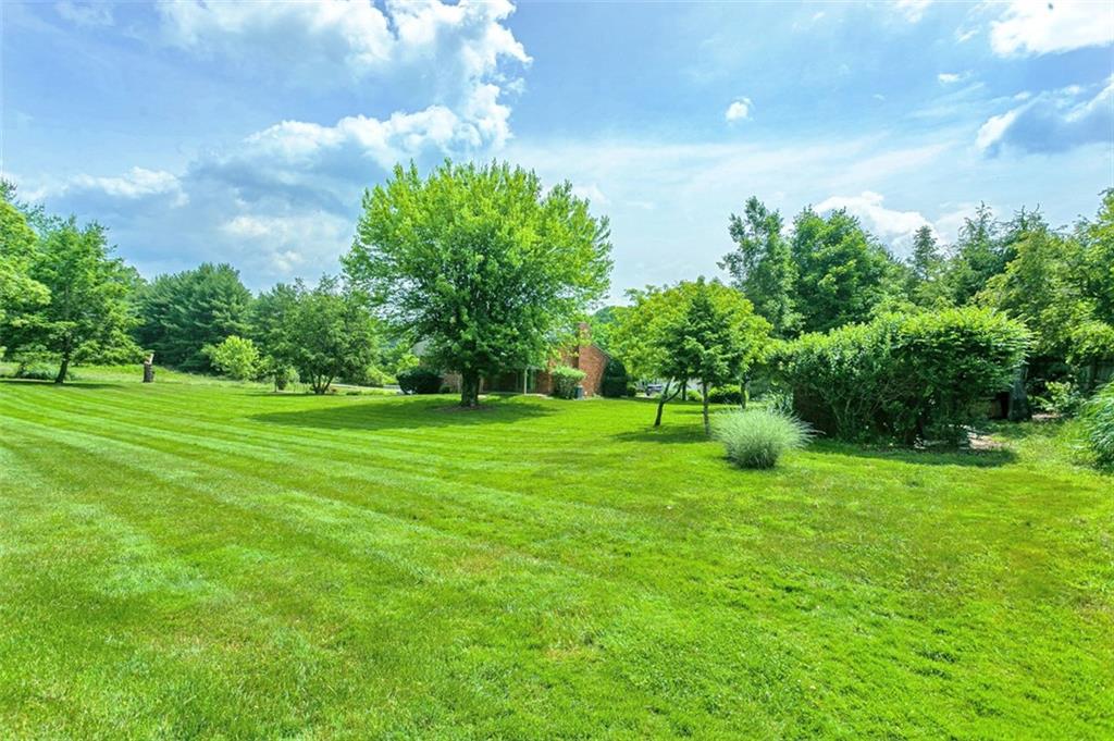 4032 Sardis Road Murrysville, PA 15668 - Photo 8 of 41 Gallery Image 8