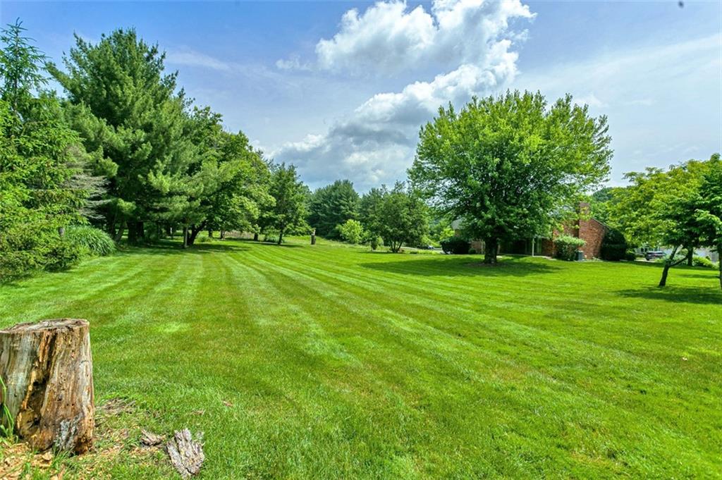 4032 Sardis Road Murrysville, PA 15668 - Photo 9 of 41 Gallery Image 9