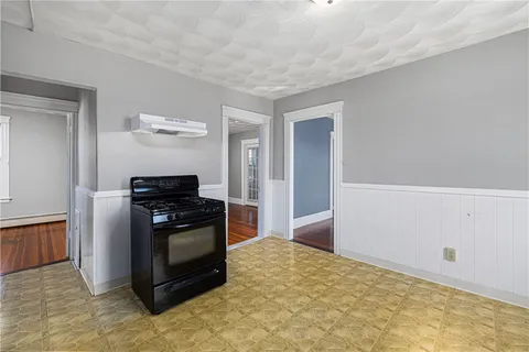 $699,900 | 70 Florida Avenue, Cranston, RI 02920