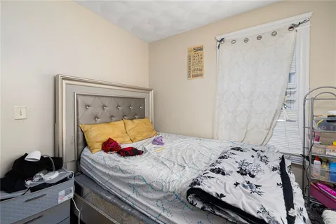 $699,900 | 70 Florida Avenue, Cranston, RI 02920