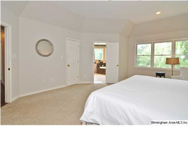 210 Devon Drive Birmingham, AL 35209 - Photo 18 of 32