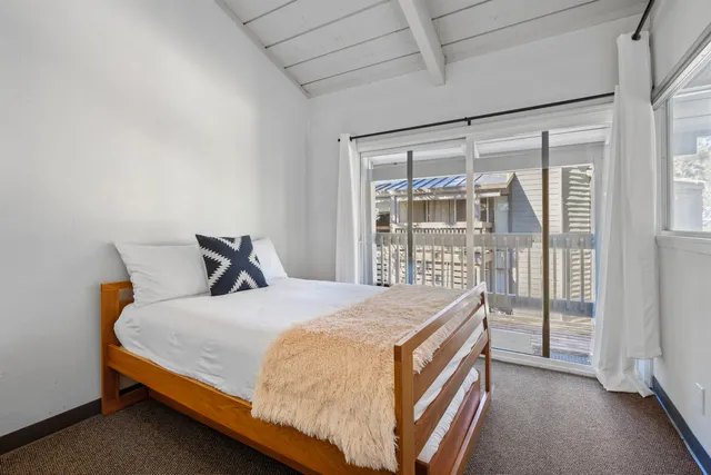 $579,000 | 286 Old Mammoth Road, Unit 80, Mammoth Lakes, CA 93546