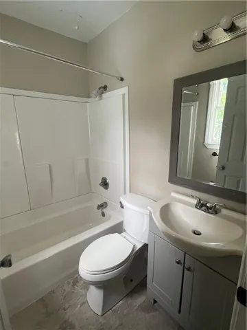 $1,300 | 3667 Wylly Avenue, Brunswick, GA 31520