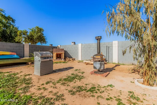 $335,000 | 2016 West Windrose Drive, Phoenix, AZ 85029