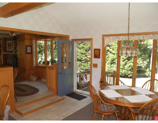 15 Gloria Road Georgetown, MA 01833 - Photo 10 of 23 Gallery Image 10