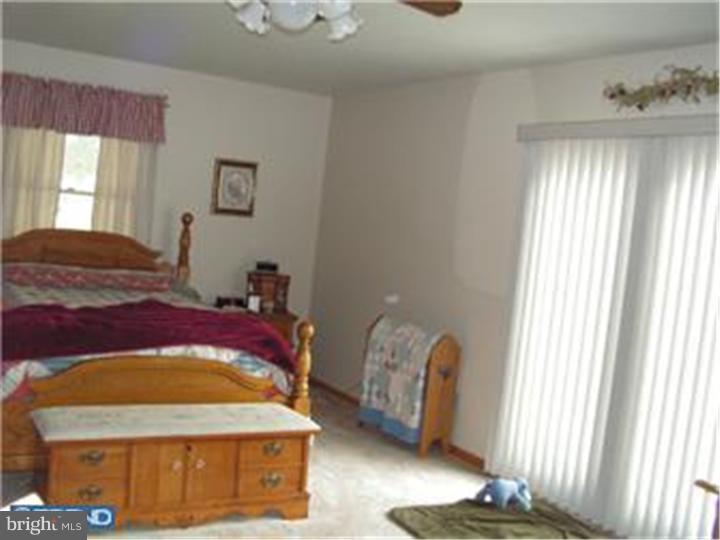381 Quinton Hancocks Bridge Road Salem, NJ 08079 - Photo 16 of 25 Bedroom - Main