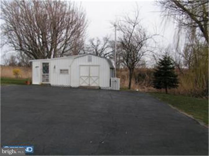 381 Quinton Hancocks Bridge Road Salem, NJ 08079 - Photo 22 of 25 Storage Shed