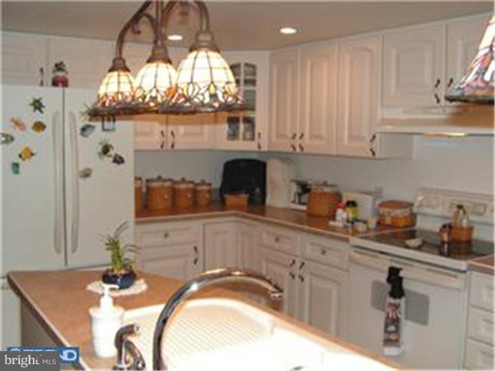 381 Quinton Hancocks Bridge Road Salem, NJ 08079 - Photo 7 of 25 Kitchen
