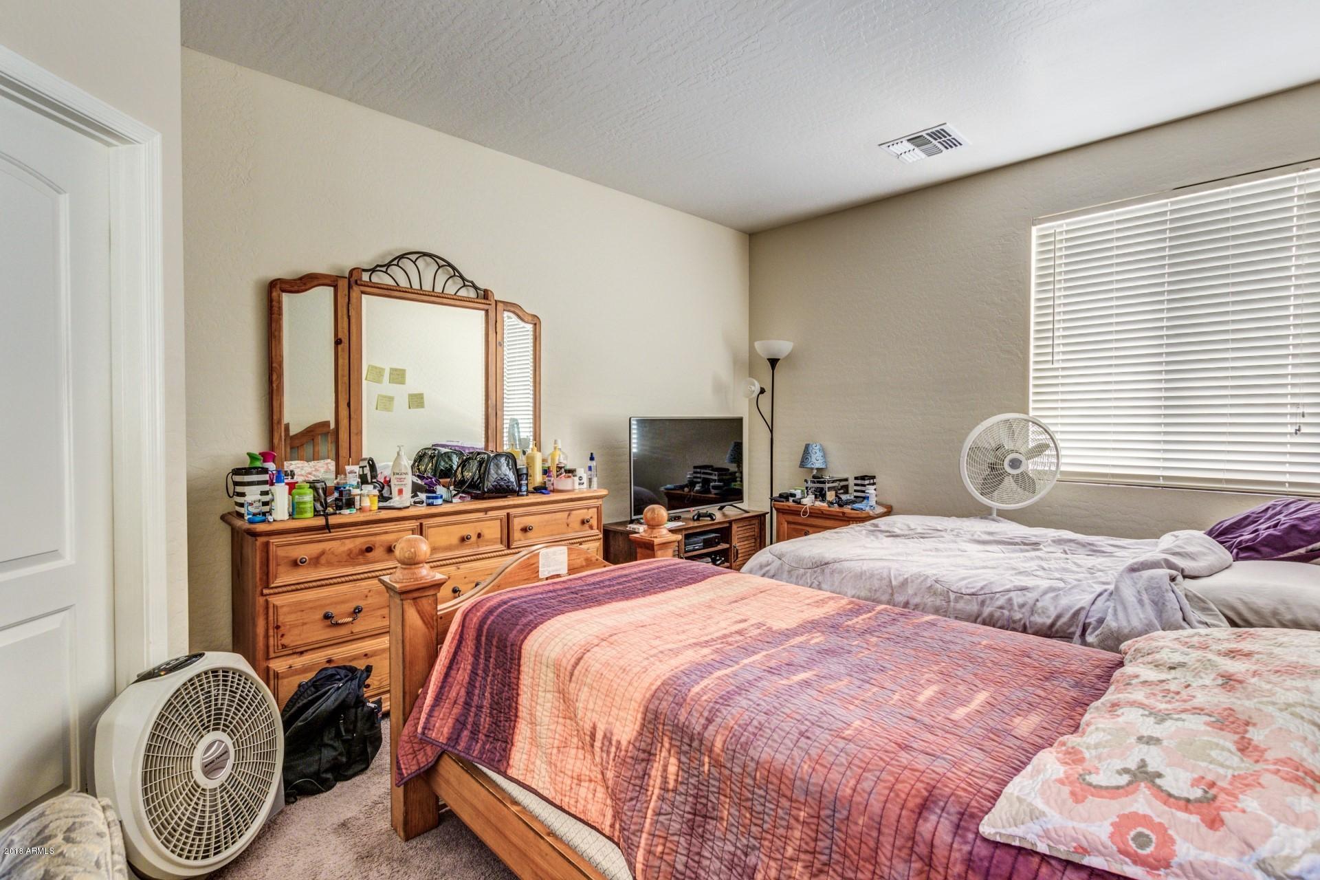 2928 West Shumway Farm Road Phoenix, AZ 85041 - Photo 21 of 28 Bedroom 2