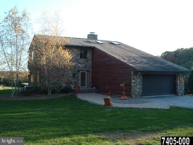 405 Bankert Road Hanover, PA 17331 - Photo 1 of 5