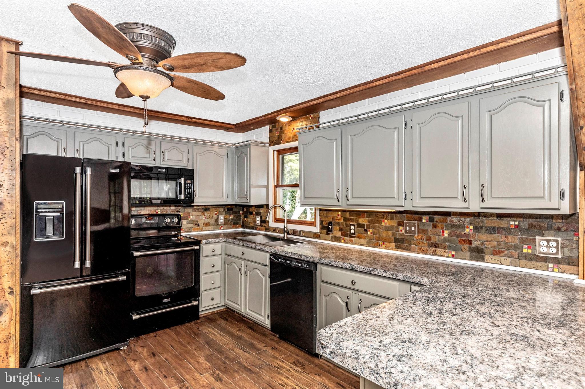 8411 Stonehouse Road Frederick, MD 21702 - Photo 9 of 42