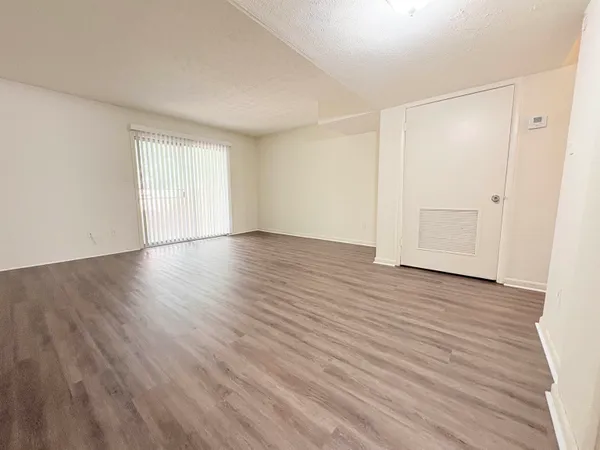 $1,150 | 1734 Hartsfield Road, Unit D, Tallahassee, FL 32303
