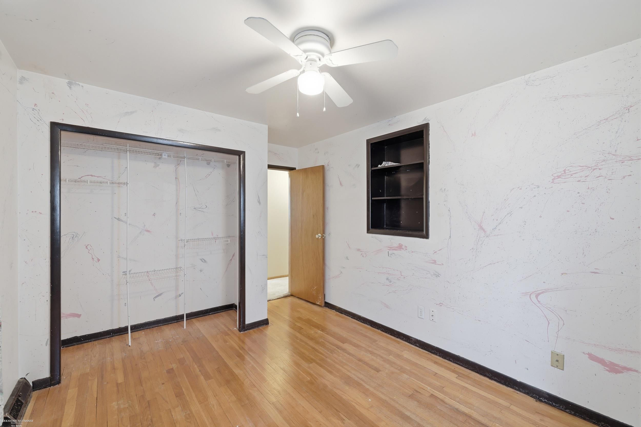 46700 Tilch Road Macomb, MI 48044 - Photo 15 of 32