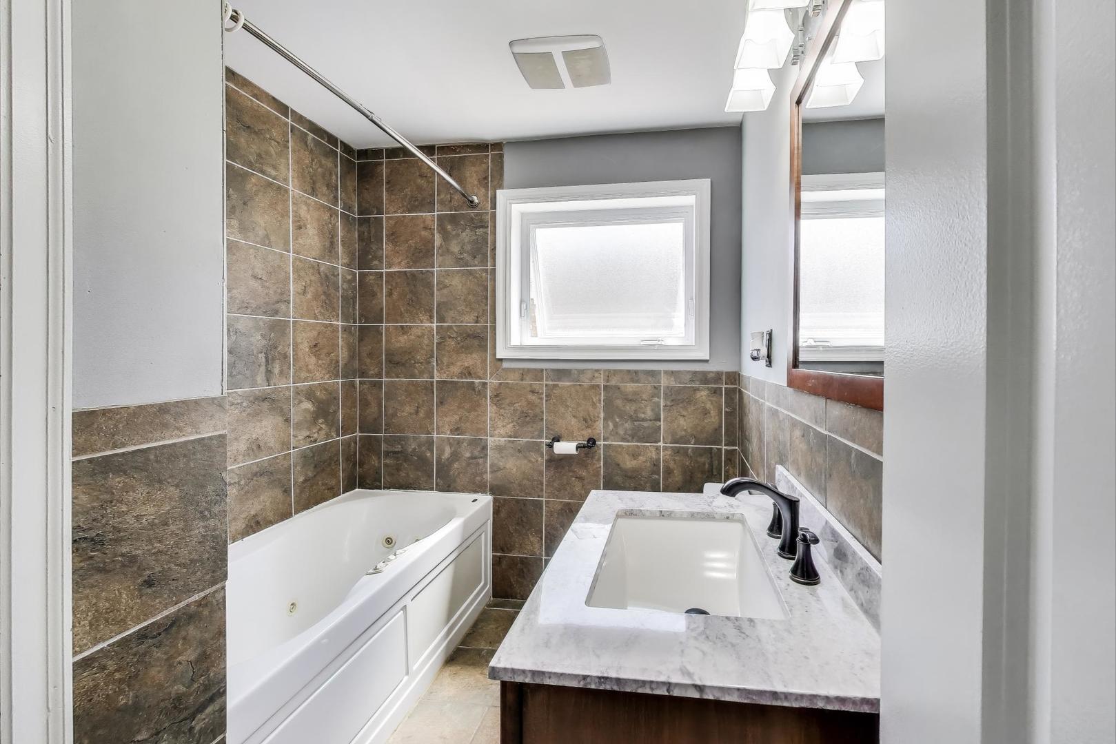 4028 Ridgeland Avenue Stickney, IL 60402 - Photo 13 of 21 Gallery Image 13