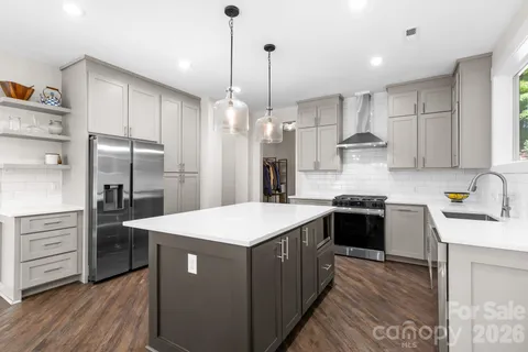 $950,000 | 1632 Withers Drive, Denver, NC 28037