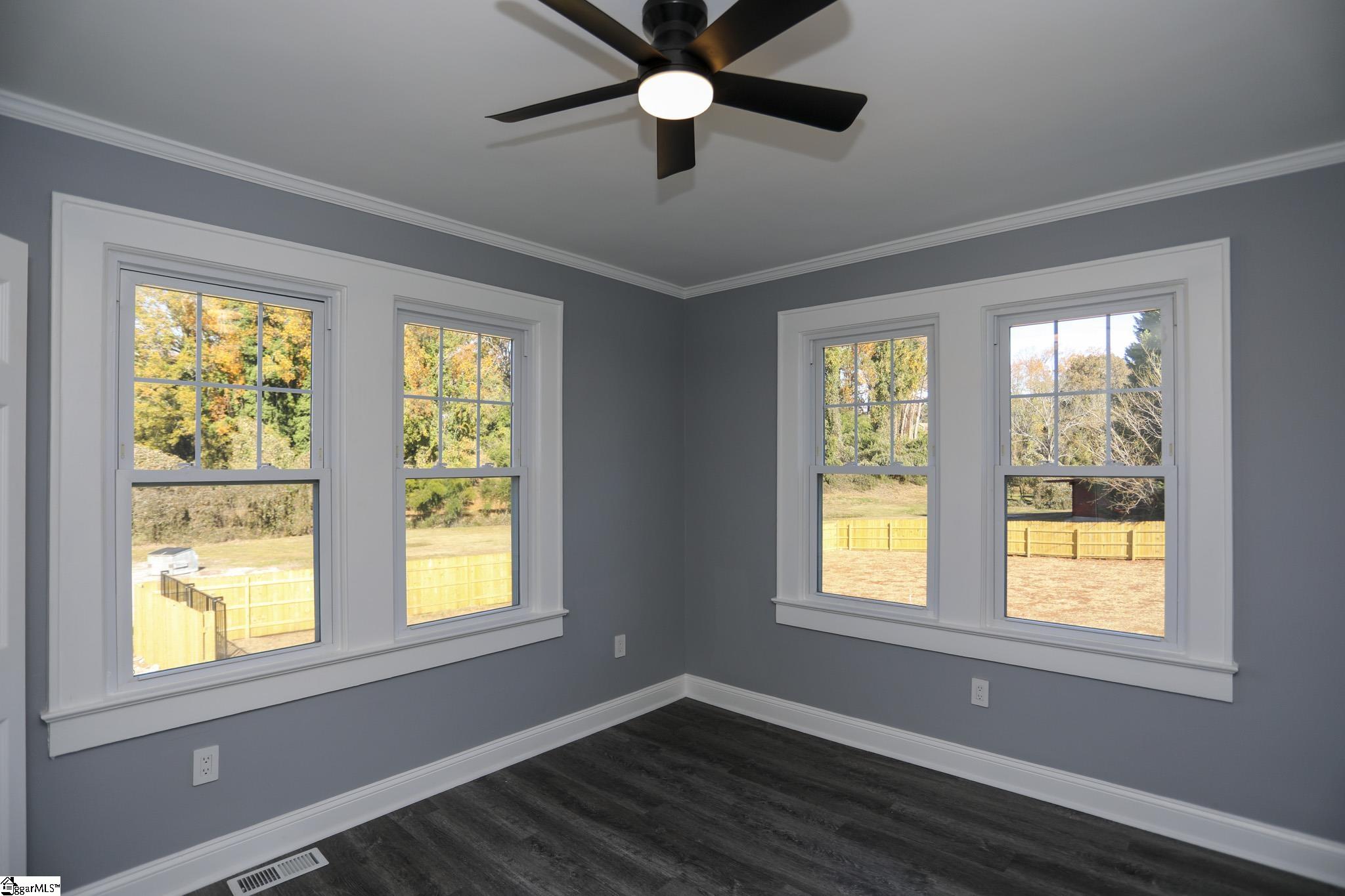 3204 Old Buncombe Road Greenville, SC 29609 - Photo 12 of 21