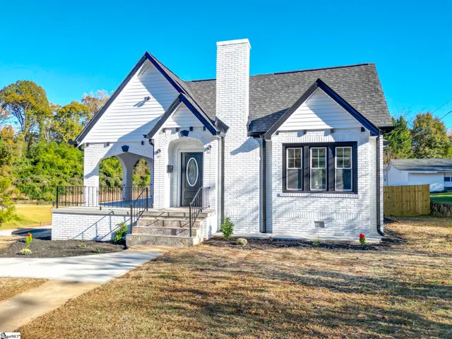 $410,999 | 3204 Old Buncombe Road, Greenville, SC 29609