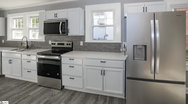 $410,999 | 3204 Old Buncombe Road, Greenville, SC 29609