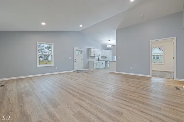 $229,000 | 1002 North Harrison Street, Alexandria, IN 46001