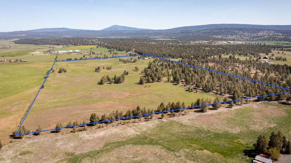 8080 East Langell Valley Road Bonanza, OR 97623 - Photo 17 of 41 0017