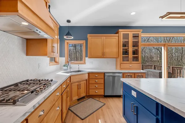 $599,900 | 3128 Warm Springs Drive, Green Bay, WI 54311