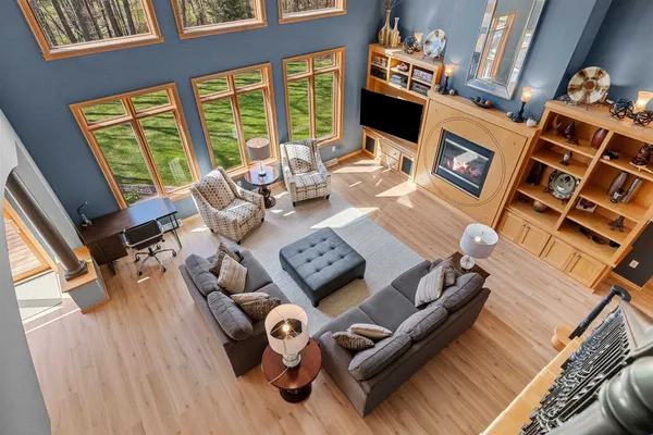 $599,900 | 3128 Warm Springs Drive, Green Bay, WI 54311