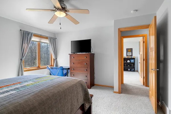 $599,900 | 3128 Warm Springs Drive, Green Bay, WI 54311