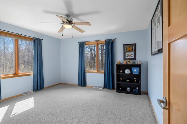 $599,900 | 3128 Warm Springs Drive, Green Bay, WI 54311