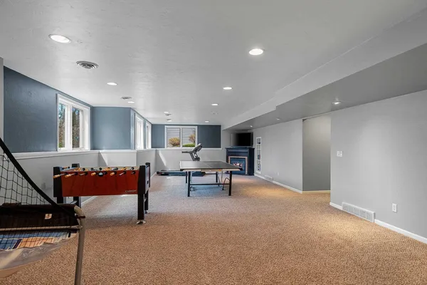 $599,900 | 3128 Warm Springs Drive, Green Bay, WI 54311