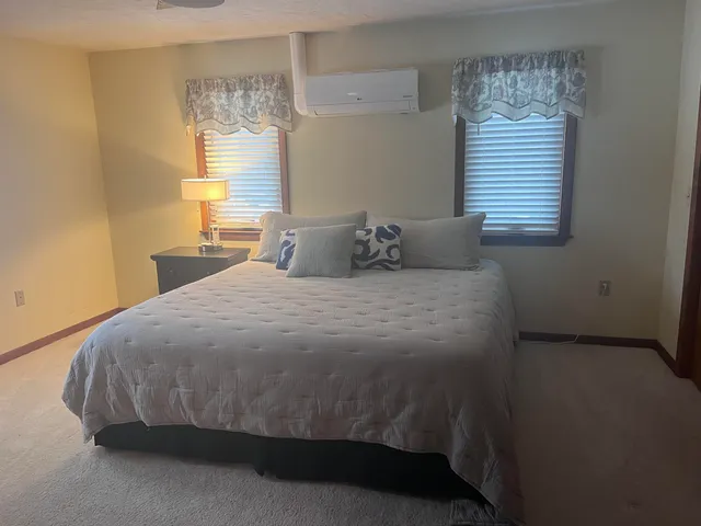 $2,250 | 60 Wellington Village Drive, Unit 1, Bristol, NH 03222