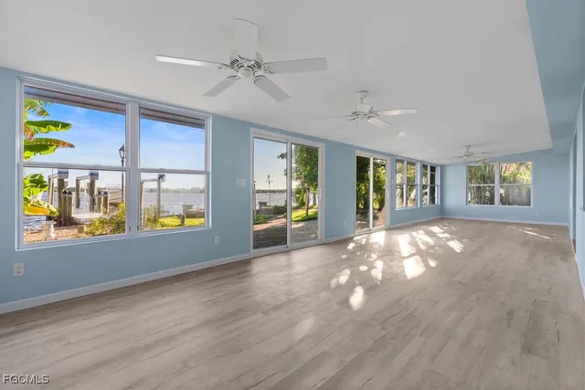 $650,000 | 2504 Bayshore Drive, Matlacha, FL 33993