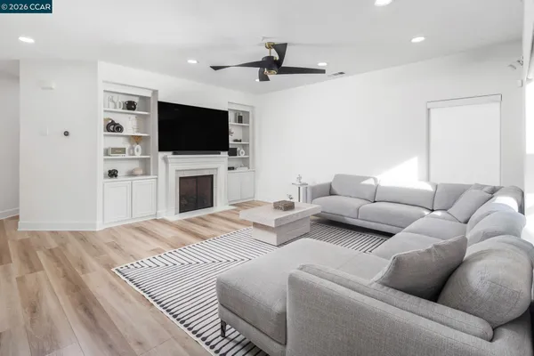 $2,369,000 | 2373 Alsace Court, Livermore, CA 94550