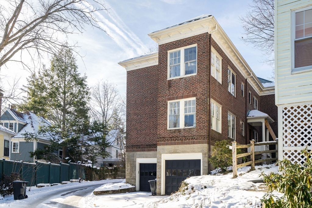 122 Addington Road, Unit 1 Brookline, MA 02445 - Photo 18 of 19
